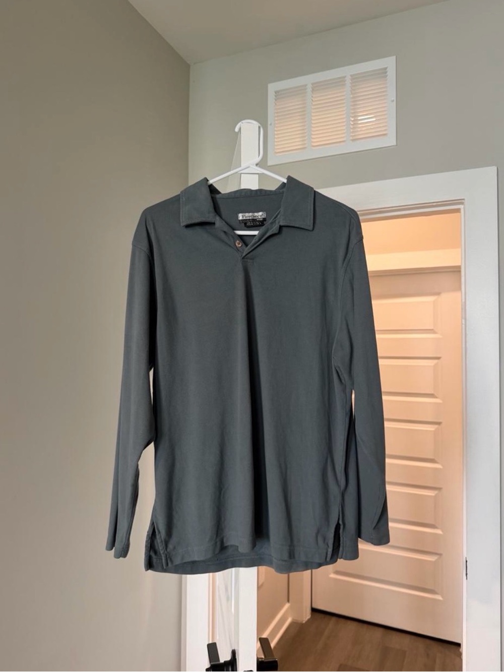 Men’s Long-Sleeve Fleece Pullover in Dark Olive Green